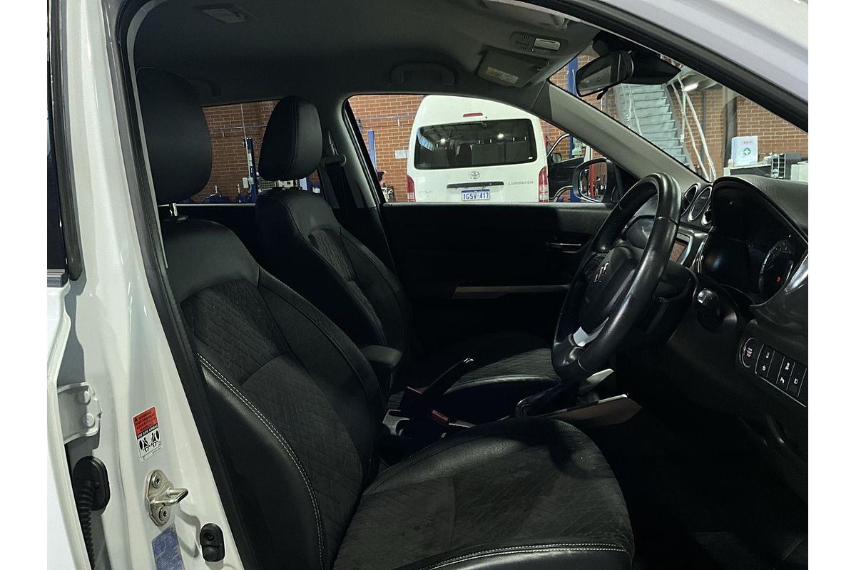 2022 Suzuki Vitara Turbo LY Series II