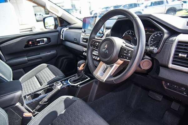 2024 Mitsubishi Triton GLS MV 4X4