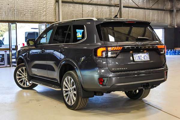 2025 Ford Everest Platinum
