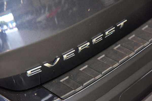 2025 Ford Everest Platinum
