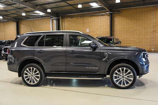 2025 Ford Everest Platinum