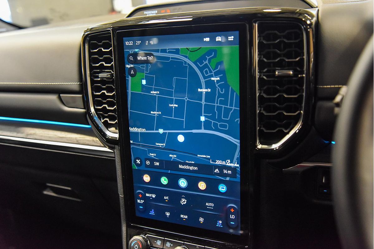 2025 Ford Everest Platinum