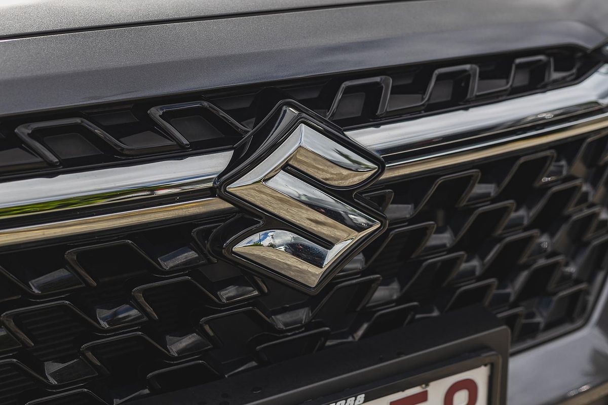 2023 Suzuki S-Cross ALLGRIP Prestige JYB