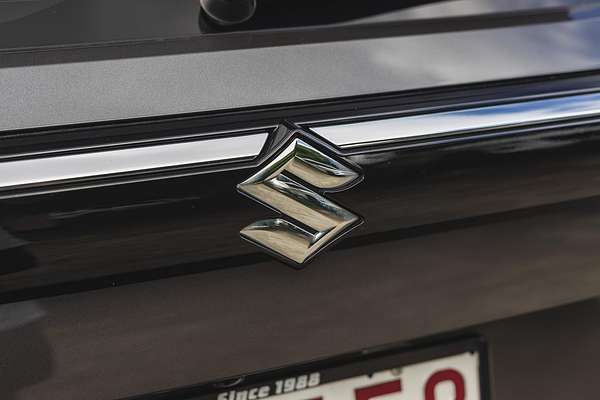 2023 Suzuki S-Cross ALLGRIP Prestige JYB