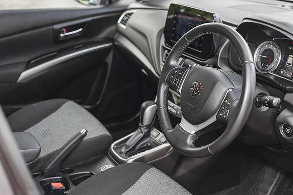 2023 Suzuki S-Cross ALLGRIP Prestige JYB