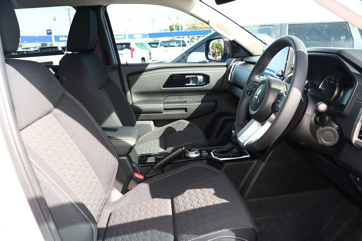2024 Mitsubishi Triton GLS MV 4X4