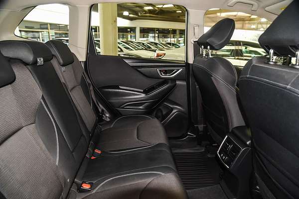 2019 Subaru Forester 2.5i S5