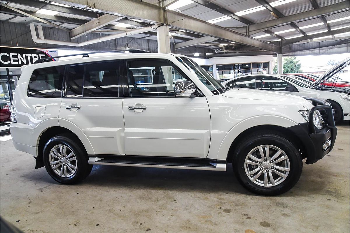2019 Mitsubishi Pajero GLX NX