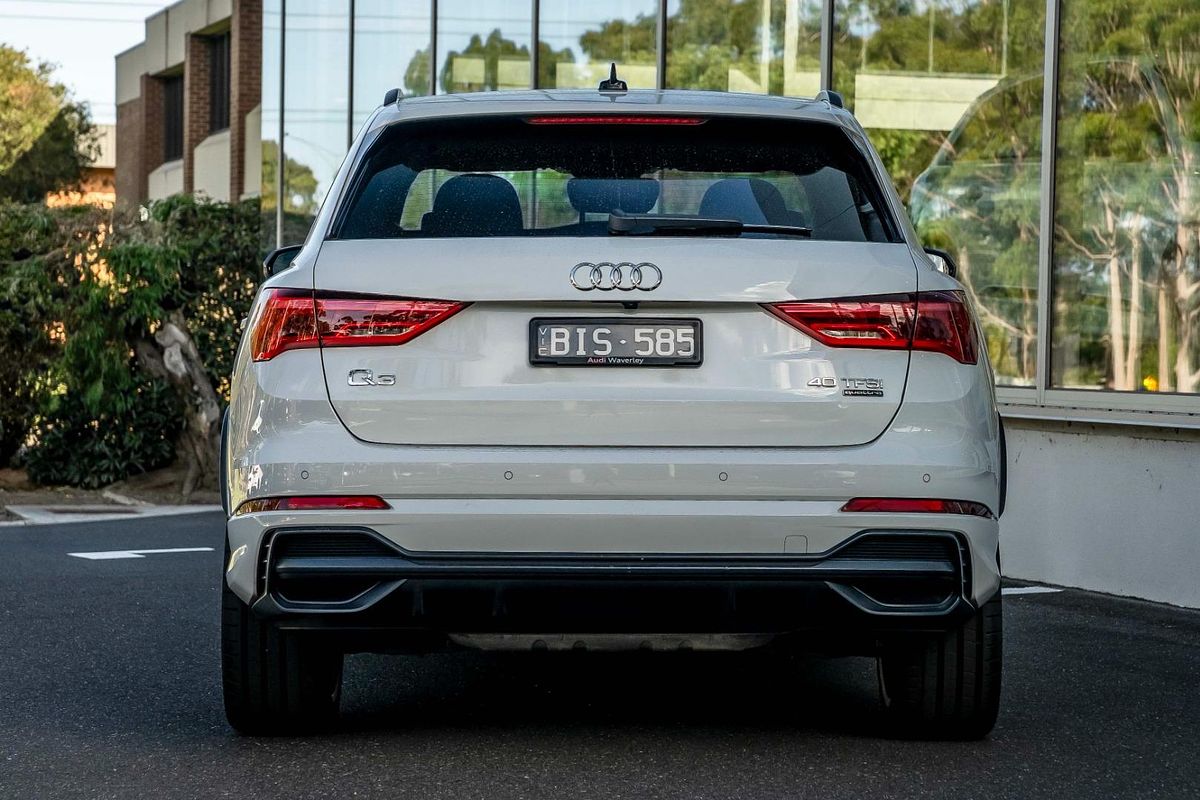 2020 Audi Q3 40 TFSI S Line F3