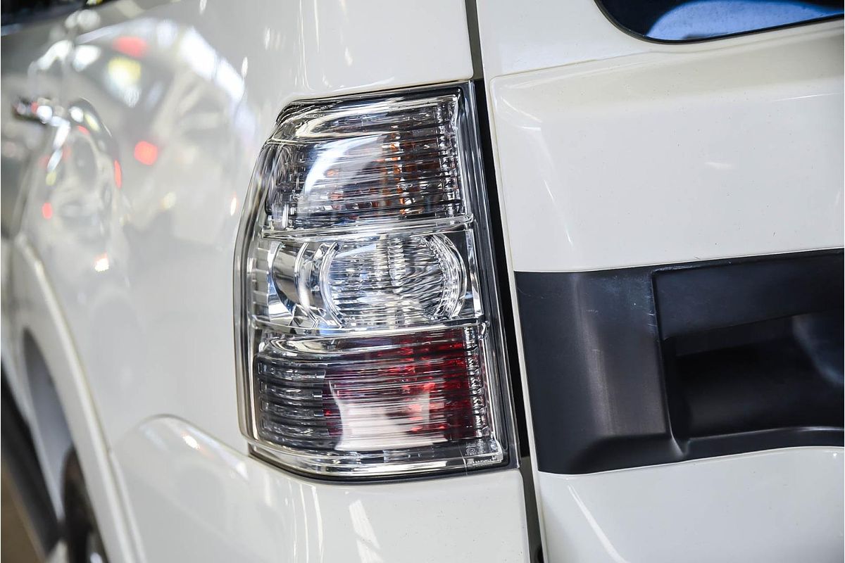 2019 Mitsubishi Pajero GLX NX