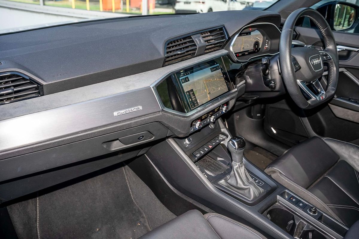 2020 Audi Q3 40 TFSI S Line F3