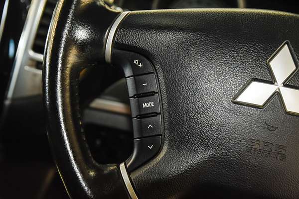 2019 Mitsubishi Pajero GLX NX