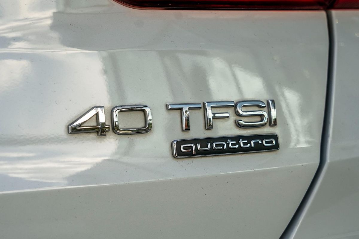 2020 Audi Q3 40 TFSI S Line F3