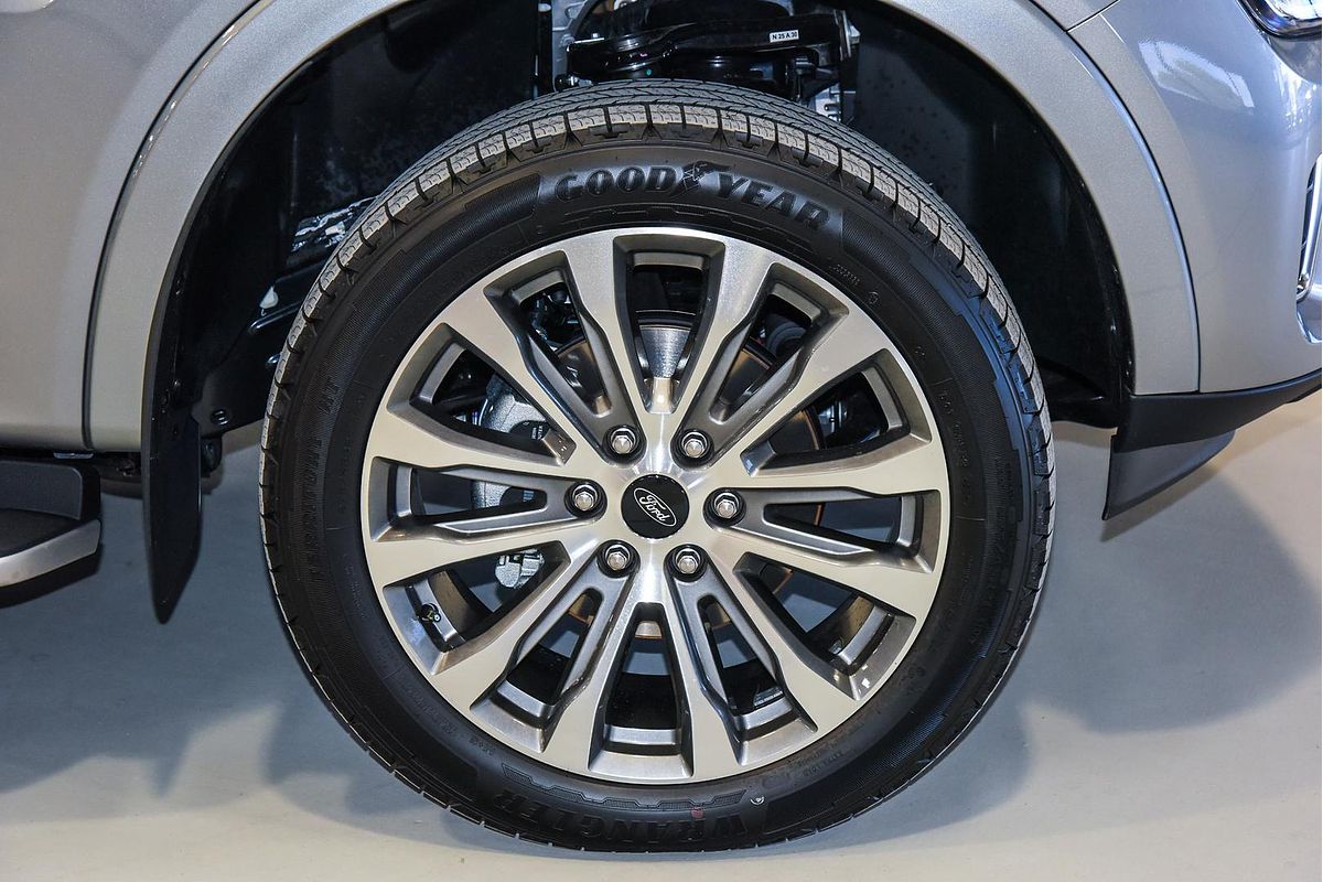 2025 Ford Everest Platinum