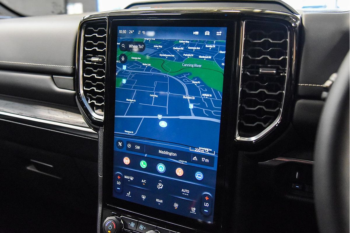 2025 Ford Everest Platinum