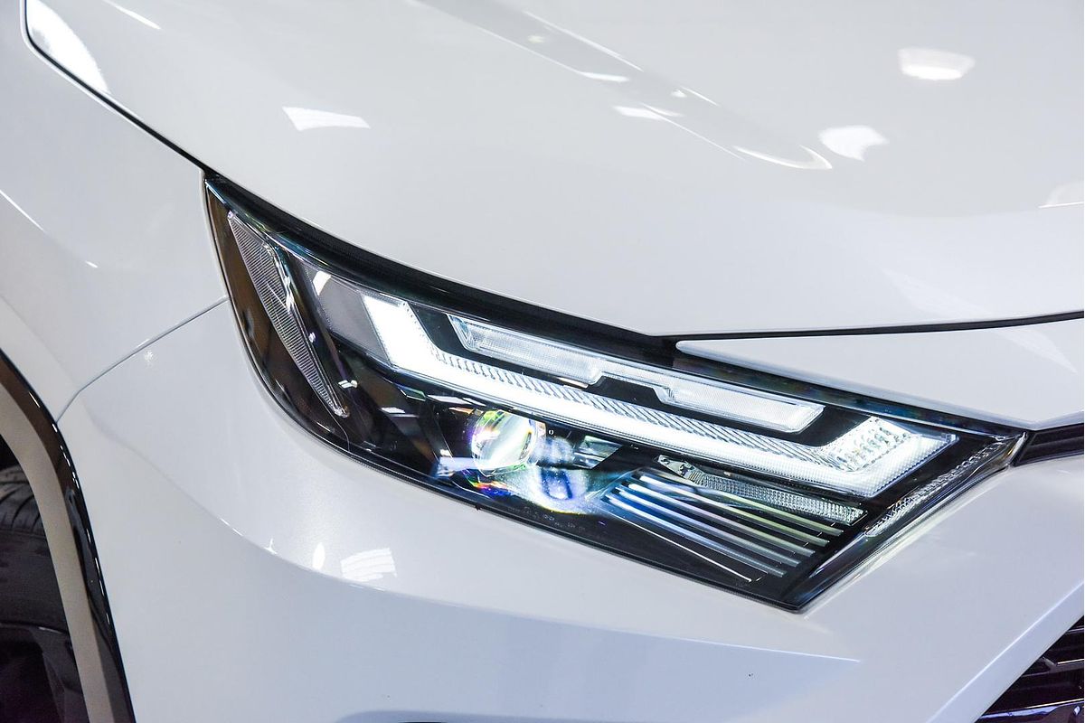 2024 Toyota RAV4 XSE AXAH52R