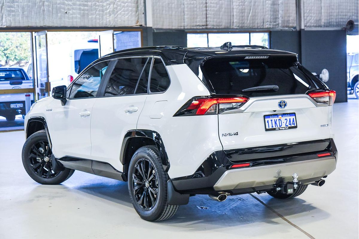 2024 Toyota RAV4 XSE AXAH52R