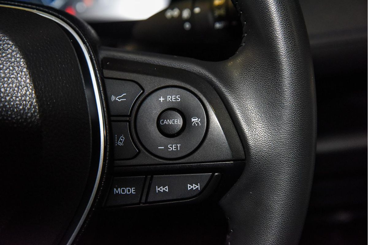 2024 Toyota RAV4 XSE AXAH52R