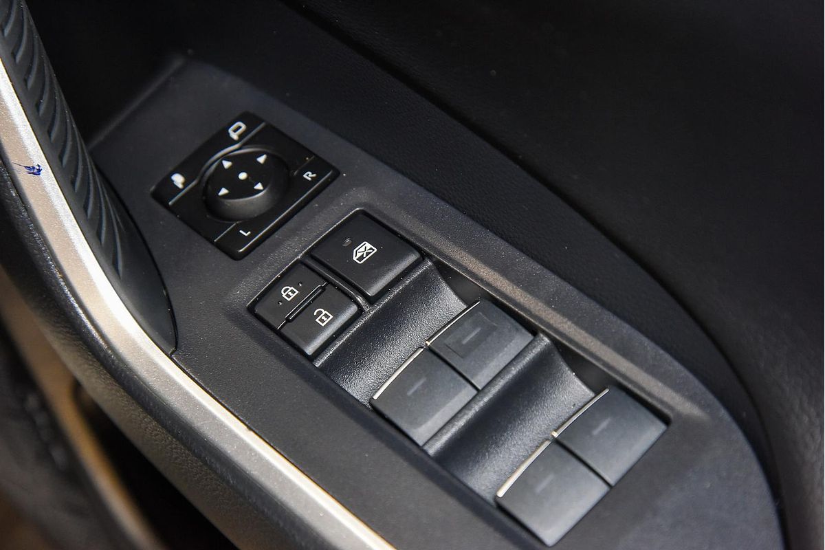 2024 Toyota RAV4 XSE AXAH52R