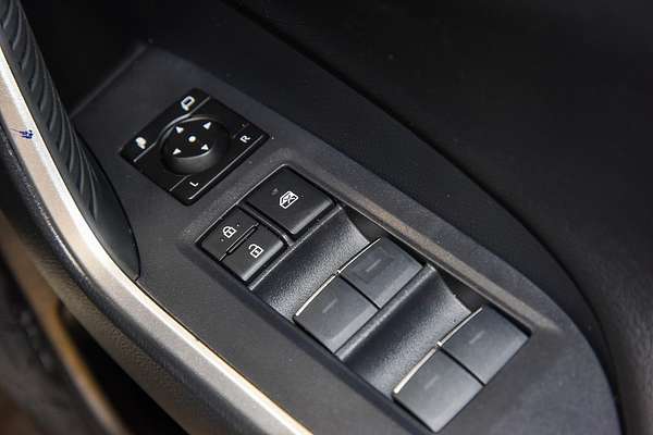 2024 Toyota RAV4 XSE AXAH52R