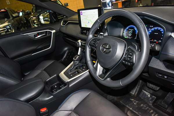 2024 Toyota RAV4 XSE AXAH52R