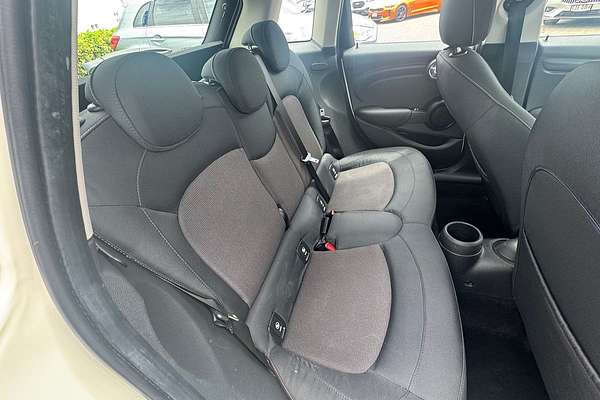 2015 MINI Hatch Cooper F55