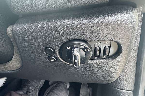 2015 MINI Hatch Cooper F55