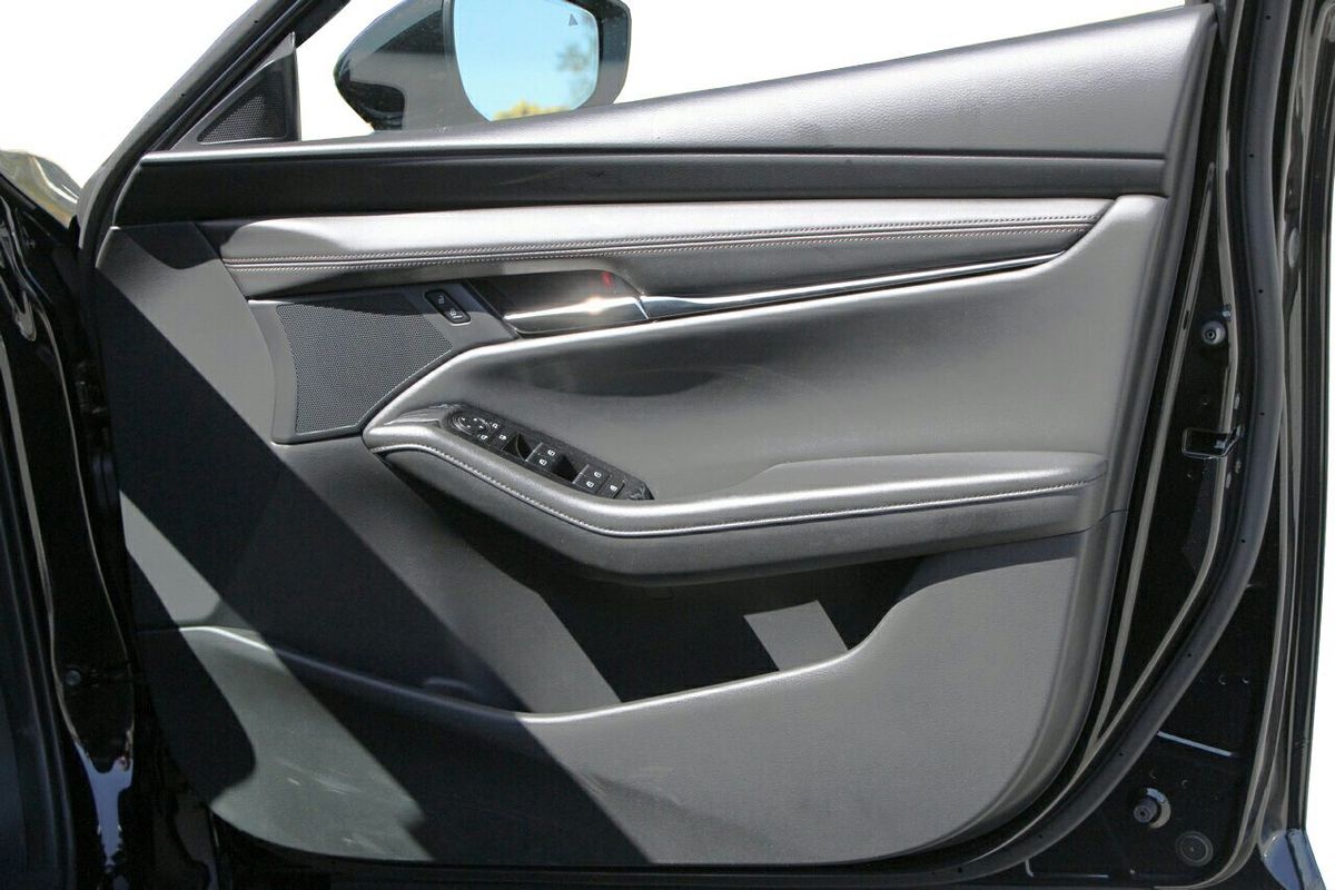 2024 Mazda 3 G20 Touring BP Series