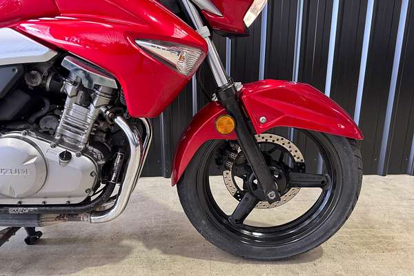 2013 Suzuki GW250 INAZUMA LAM