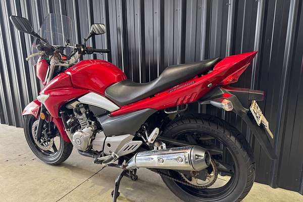 2013 Suzuki GW250 INAZUMA LAM