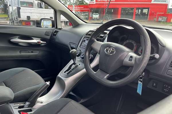 2010 Toyota Corolla Conquest ZRE152R