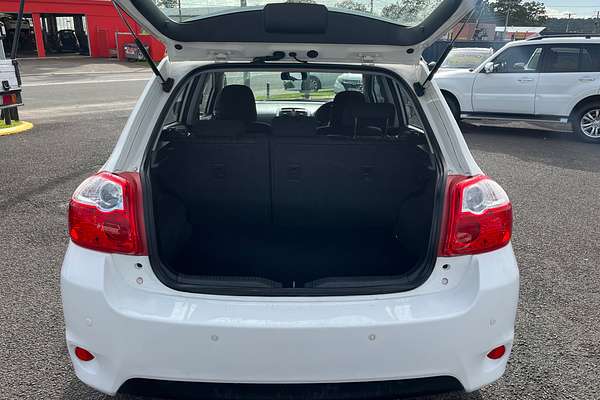 2010 Toyota Corolla Conquest ZRE152R