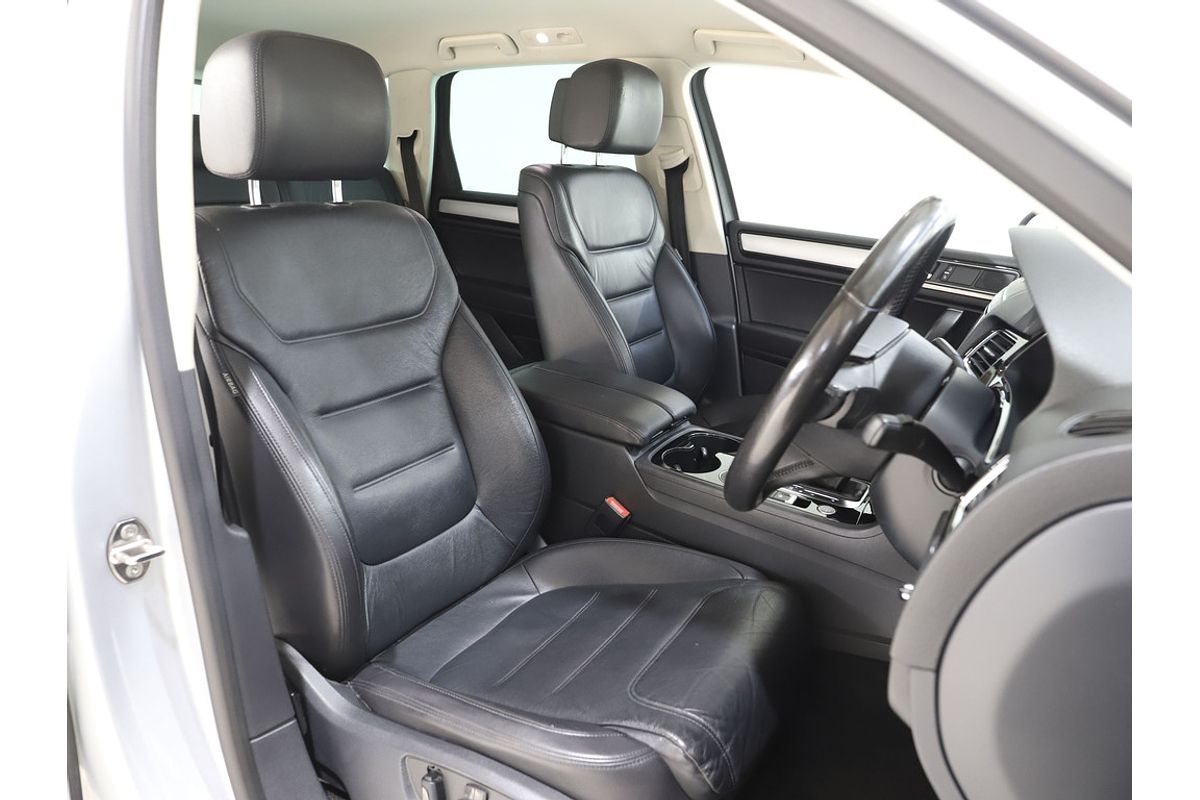 2017 Volkswagen TOUAREG 150 TDI ELEMENT 8 SP AUTOMATIC 4D WAGON DTV6 DIESEL