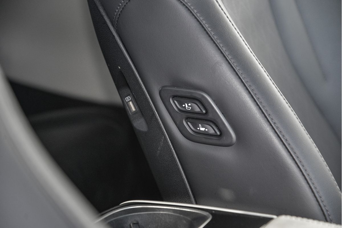 2021 Kia Carnival Platinum KA4