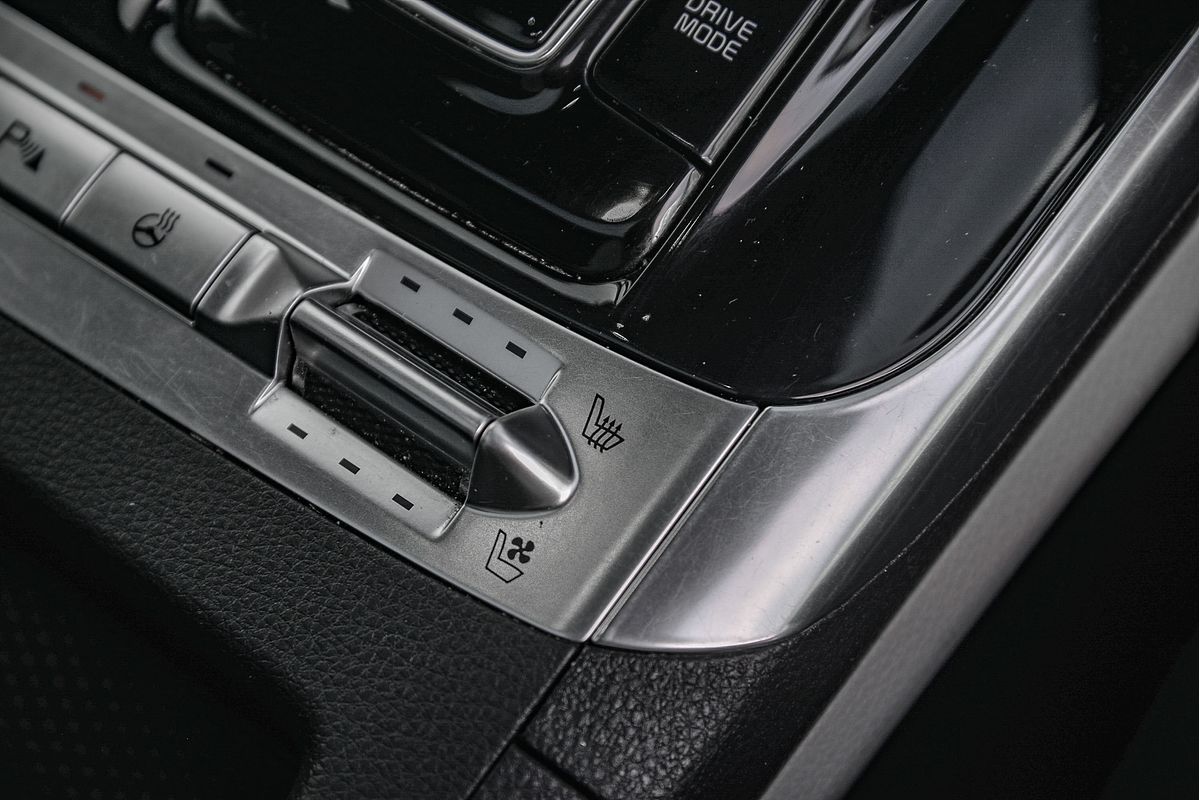 2021 Kia Carnival Platinum KA4