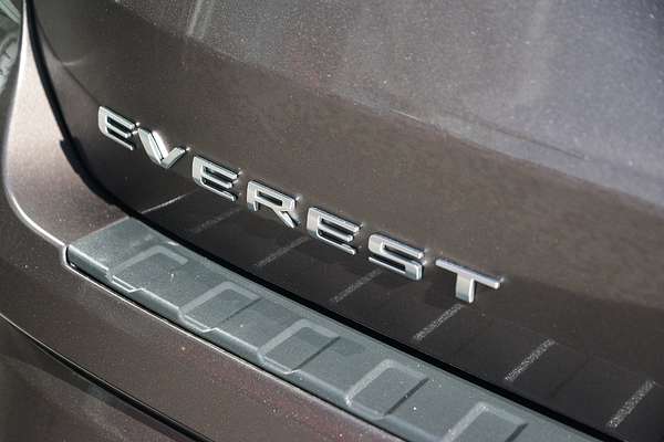 2023 Ford Everest Platinum