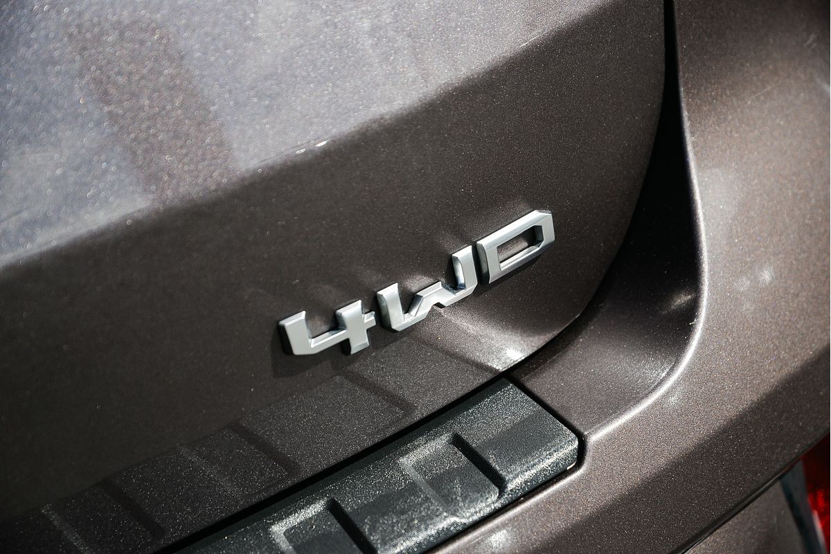 2023 Ford Everest Platinum