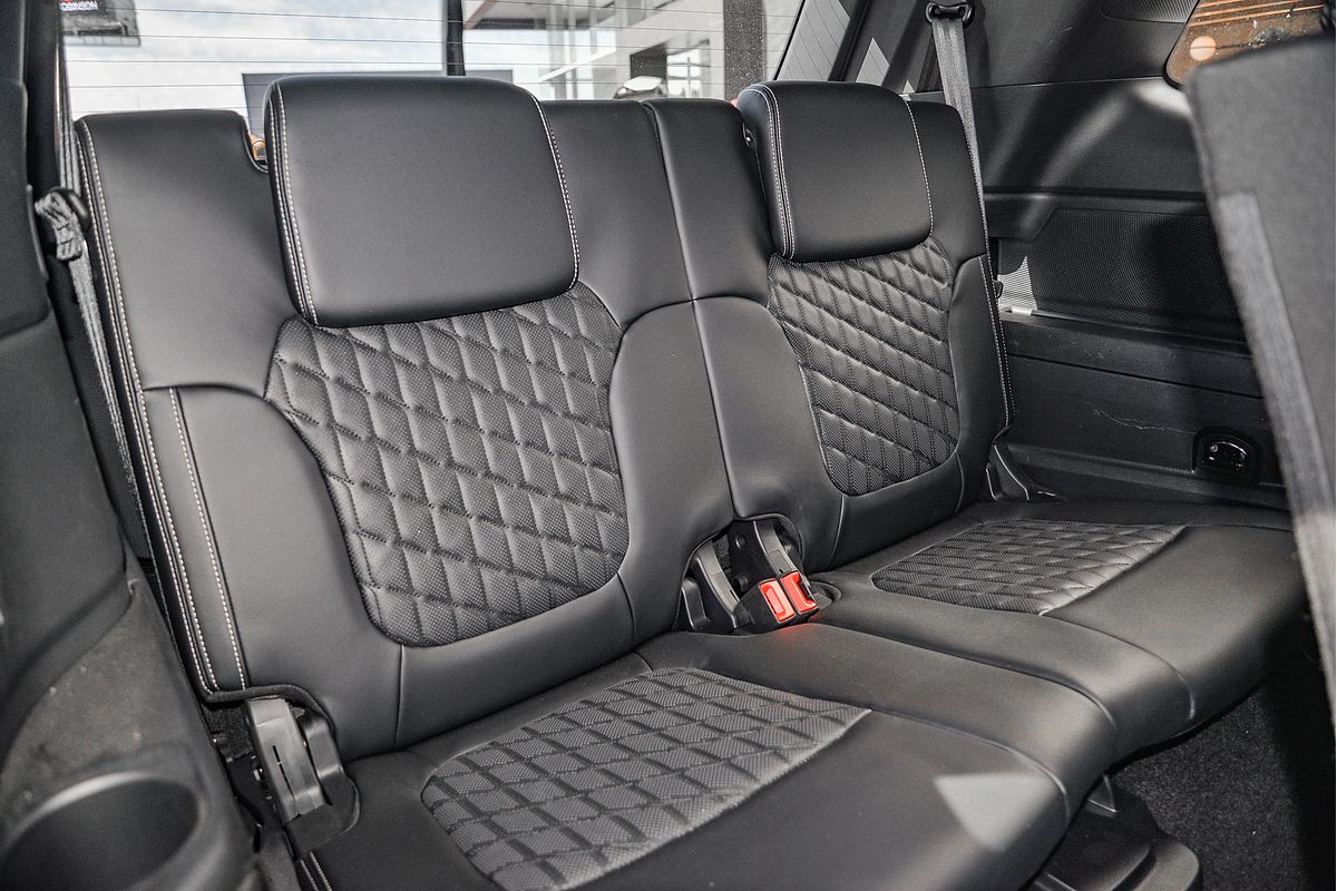 2023 Ford Everest Platinum