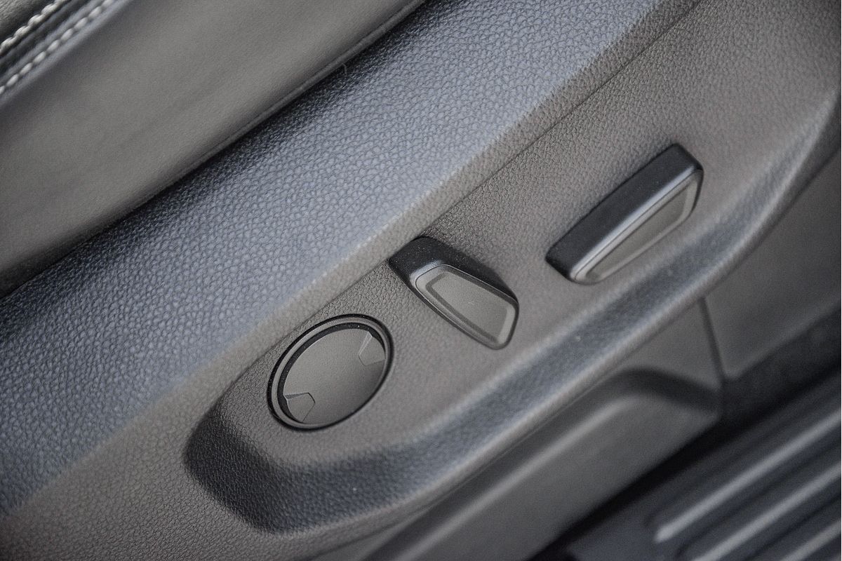 2023 Ford Everest Platinum