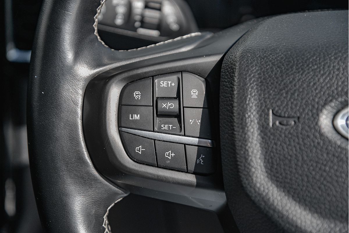 2023 Ford Everest Platinum