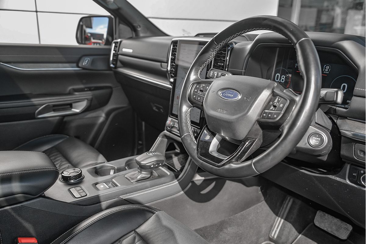 2023 Ford Everest Platinum
