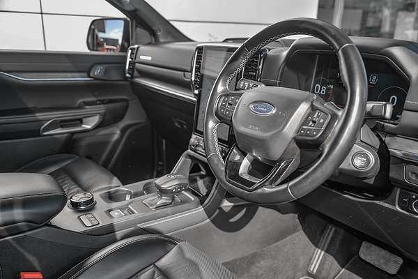2023 Ford Everest Platinum