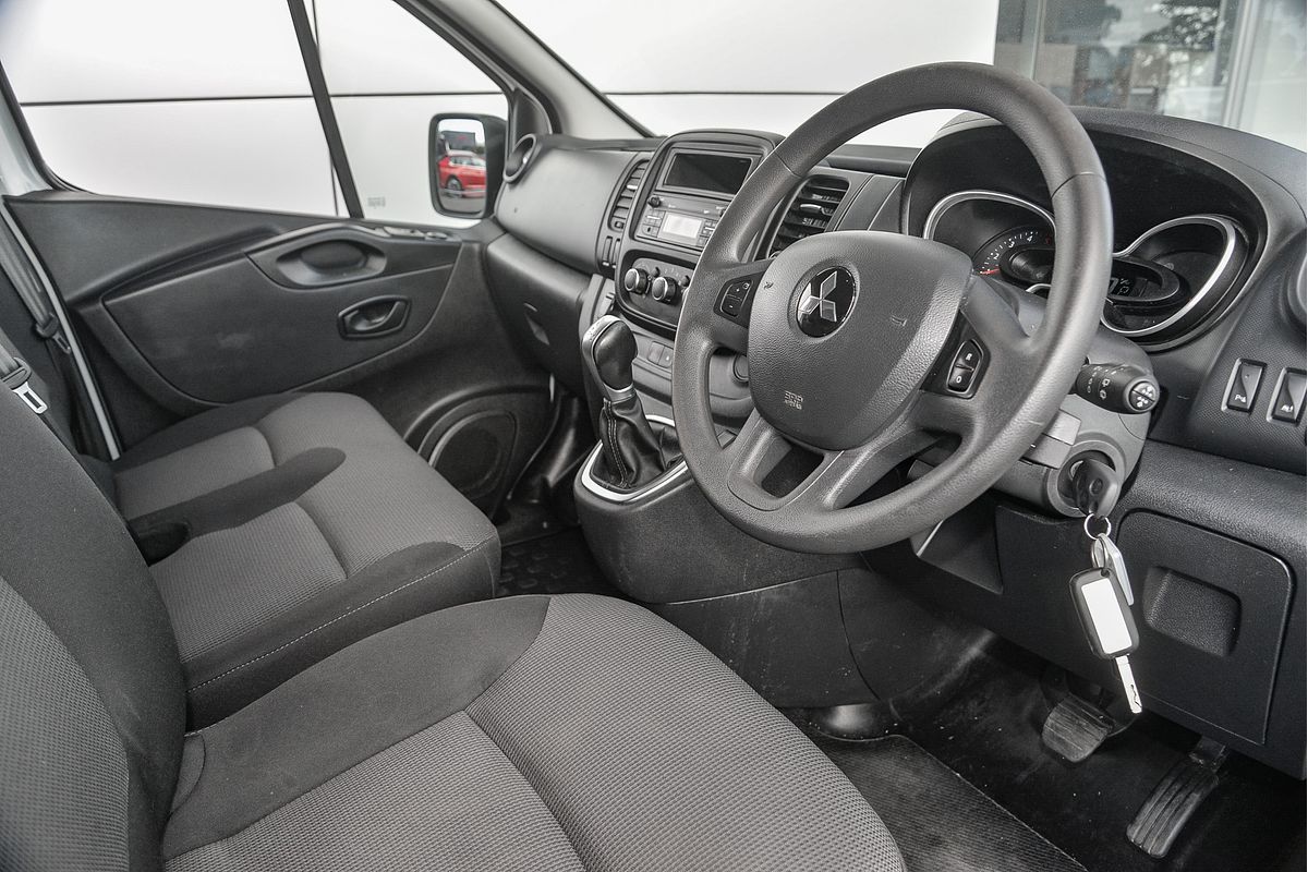 2020 Mitsubishi Express GLX SN LWB