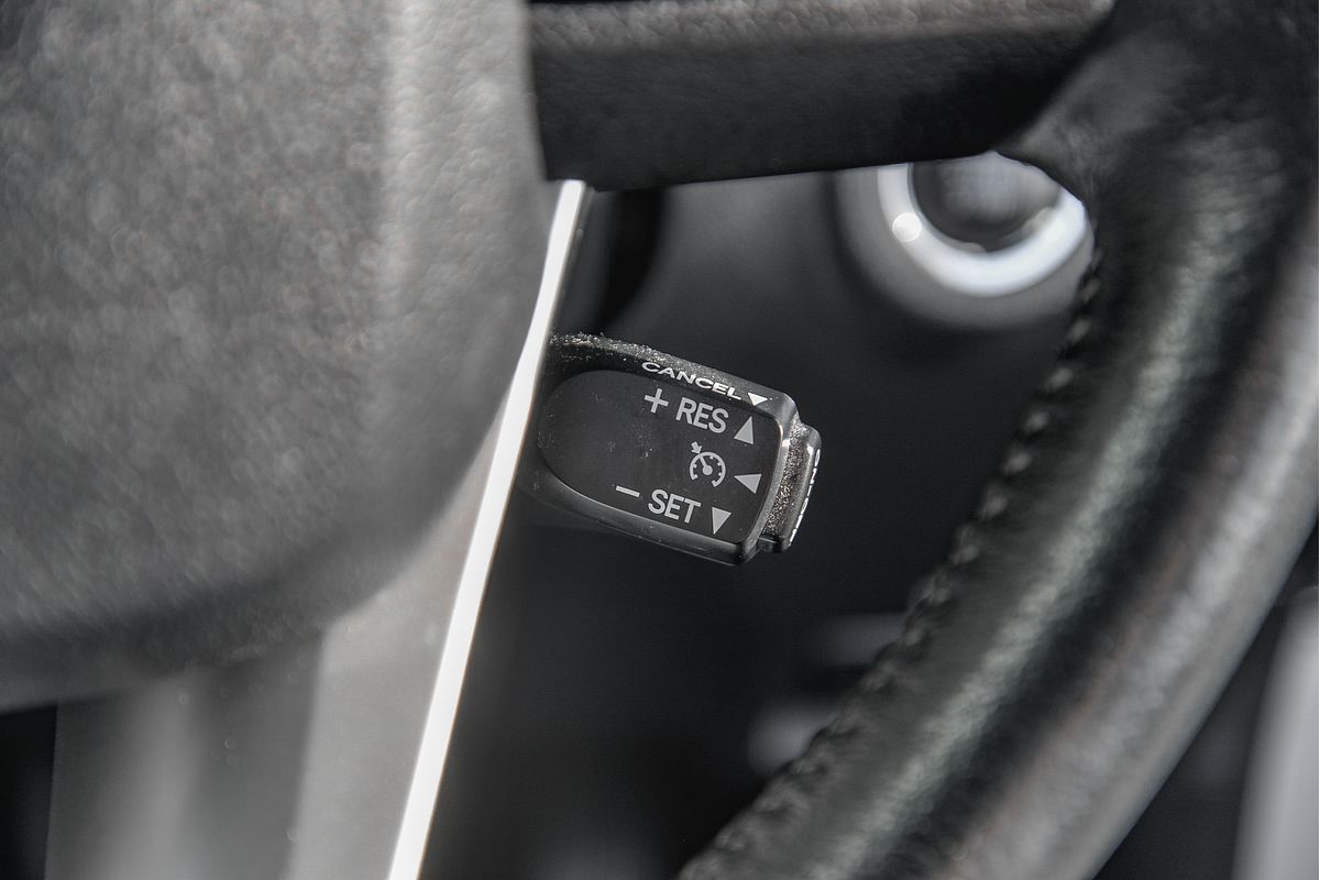 2019 Toyota Hilux SR5 GUN126R 4X4