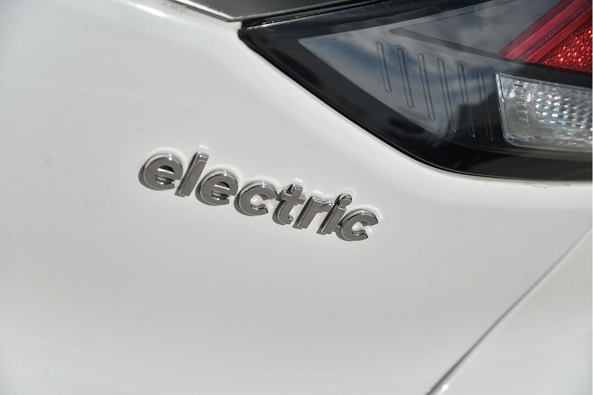 2021 Hyundai IONIQ Electric Premium AE.V4