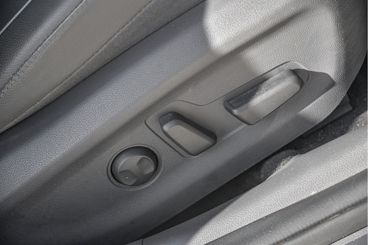 2021 Hyundai IONIQ Electric Premium AE.V4