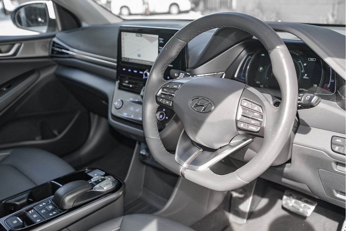 2021 Hyundai IONIQ Electric Premium AE.V4