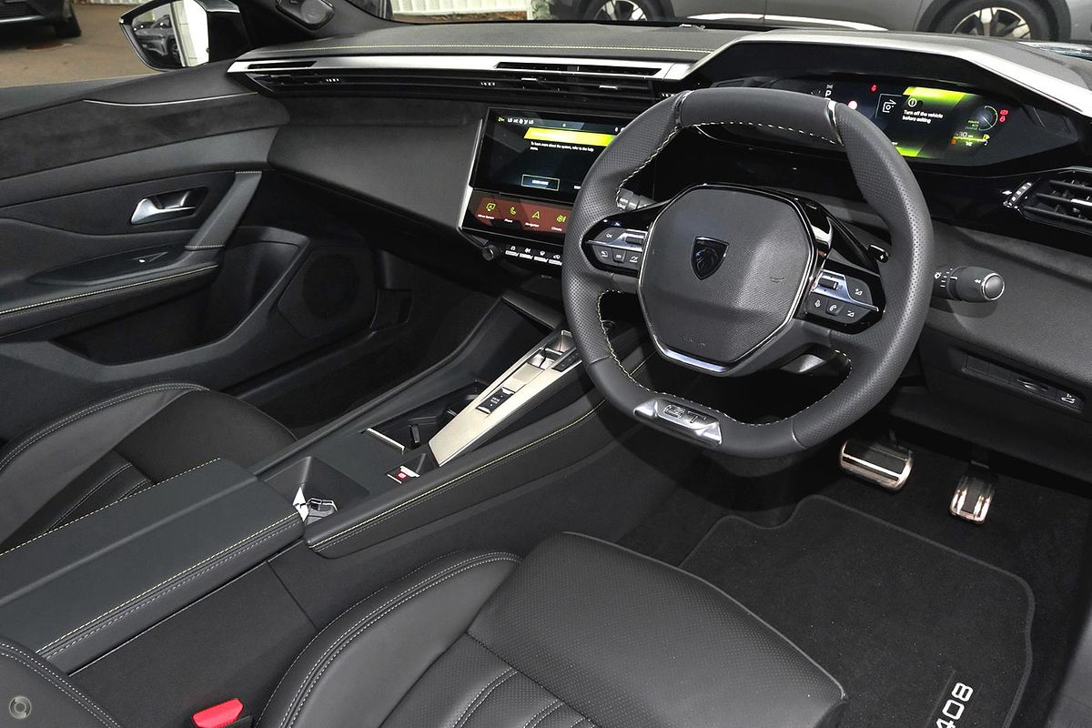 2025 Peugeot 408 GT Premium Hybrid P54