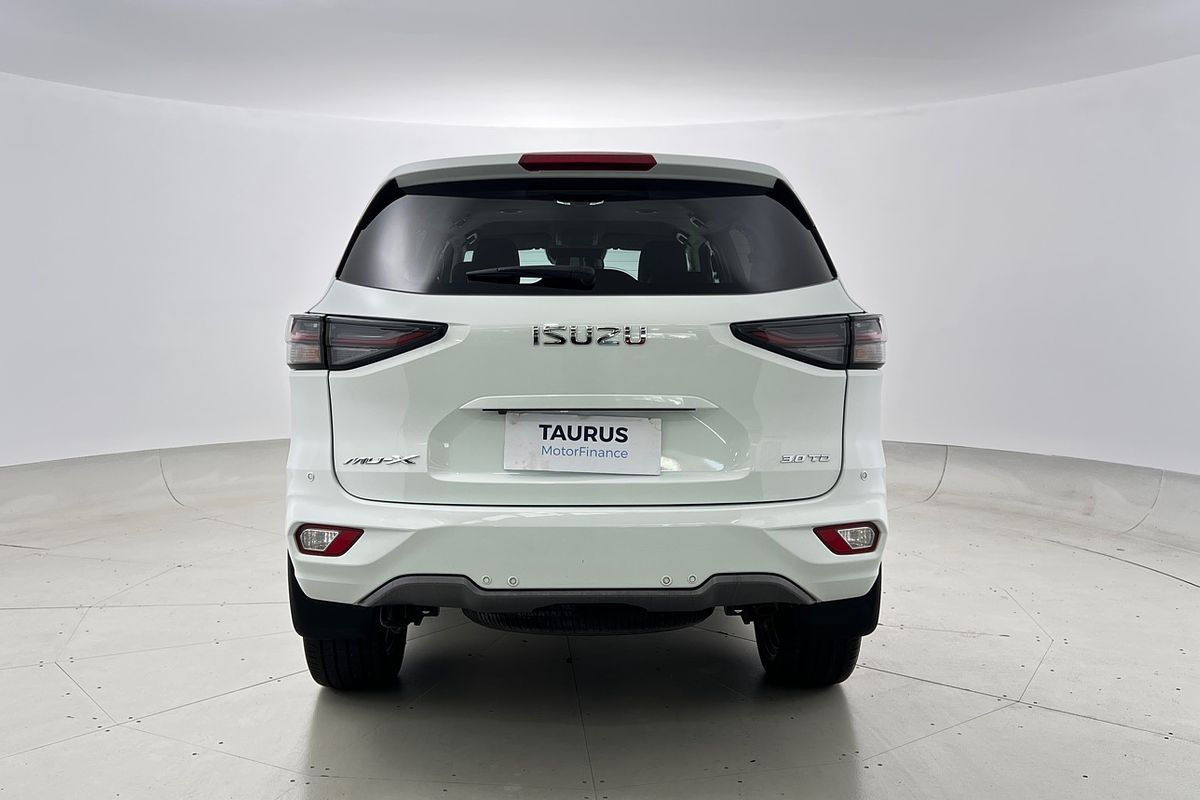 2023 Isuzu MU-X LS-T