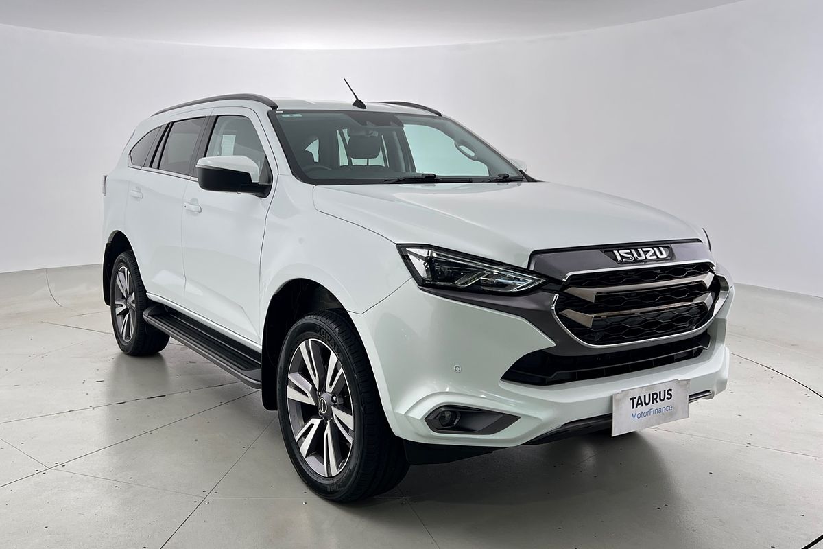 2023 Isuzu MU-X LS-T